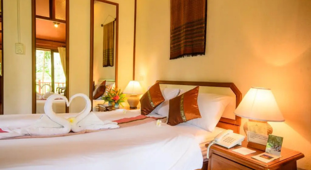 Petchvarin Resort and Spa, Забронировать Курортный отель Отели Пхетчабури 4 звезды, 4*