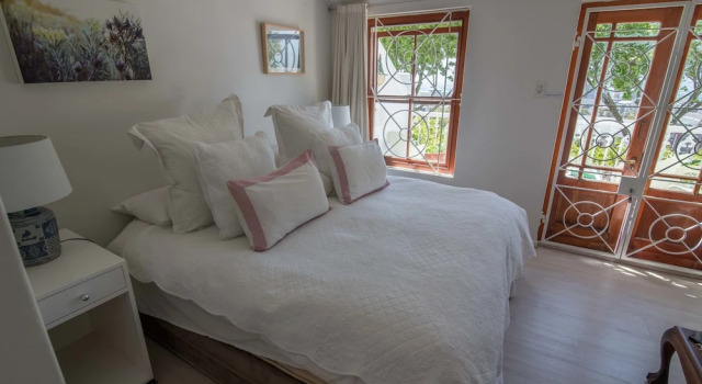 Loader St Magical Cottage, Забронировать Дом для отпуска Коттеджи Кейптауна, рядом с MyCiTi Station Cape Town Stadium, Коттедж