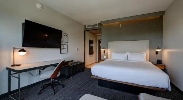 Номер Standard Courtyard by Marriott Iowa City University Heights