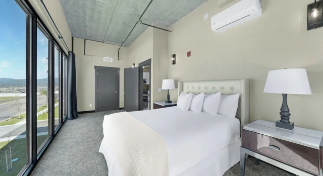 Люкс The Suites at Prairie Falls & Event Center