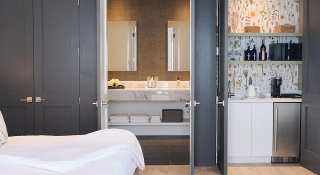 Номер Luxury Whitetail Court Hotel