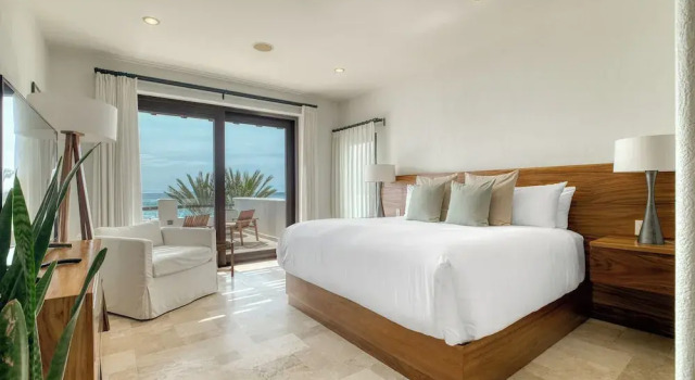 Апартаменты Deluxe с 2 комнатами с балконом и с видом на море Playa de La Paz by Lumina