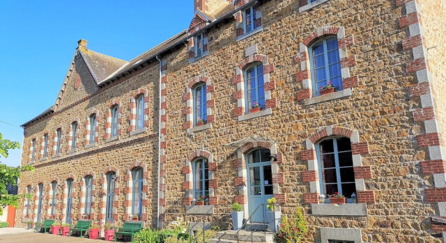 La Récréation, Đặt Nhà khách Châtelaudren-Plouagat 