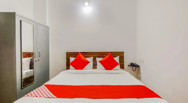 OYO Flagship 64312 Joy Palace Gangadevi nagar