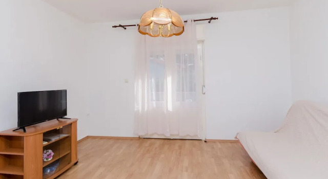 Apartment Olga, Prenota Appartamento Hotel a Isole Quarnerine con parcheggio, Parcheggio