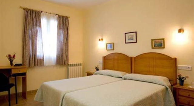 Villa Sa Bassa, Book Villa Campos 