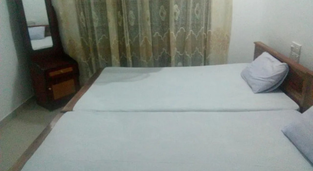 Randi Guest House