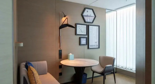 Двухместный номер Premium с видом на канал Le Meridien Nantong