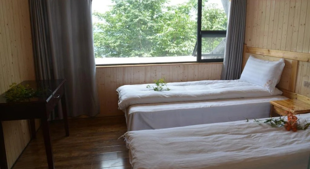 You Jian Inn, Reservar Hotel Shiyan 