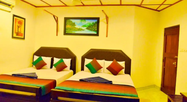 Двухместный номер Deluxe Thilaka City Hotel