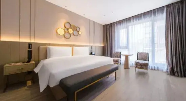 Люкс Deluxe Orange Hotel (Jinan Quancheng Square Kuanhouli Branch)
