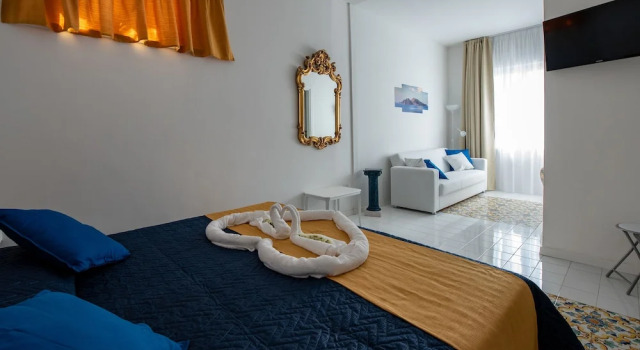 Трёхместный номер Standard c 1 комнатой Sunset Rooms