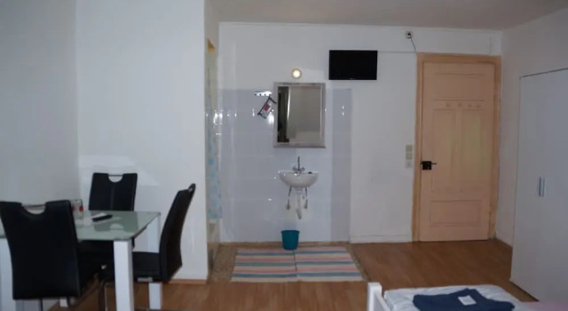 Номер Standard Pension Aksaray