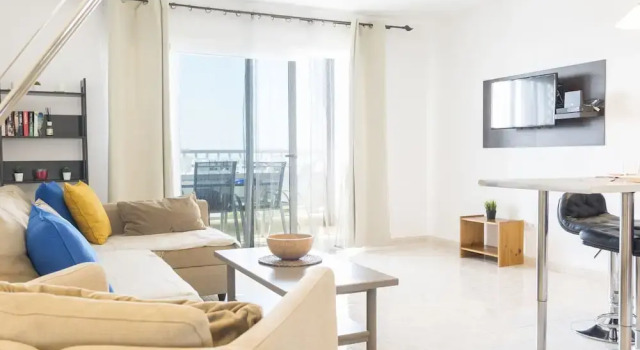 Comfortable Duplex in Costa Teguise, Near the Beach and Restaurants, Забронировать Отель Отели Ланцароте 3 звезды, 3*