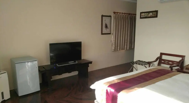Ya-Go Guest House