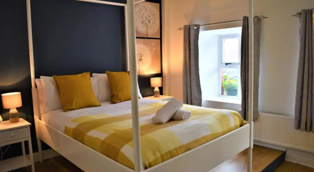 Апартаменты с 3 комнатами The Woodquay Hostel