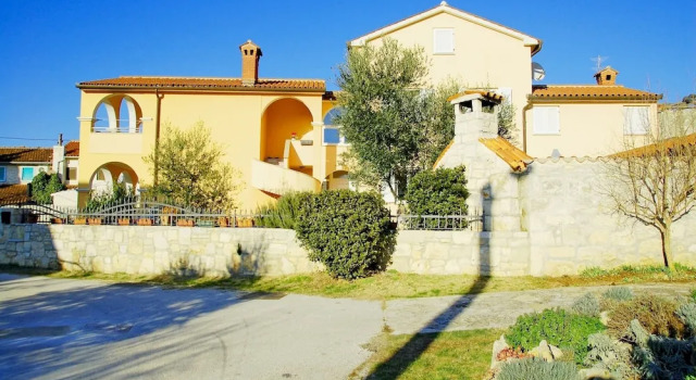Sol Jardin Apartments