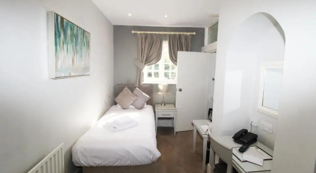 Superior single cameră The Conningbrook Hotel