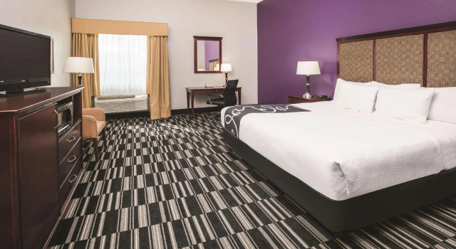 Двухместный номер Standard La Quinta Inn & Suites by Wyndham Dallas South-DeSoto