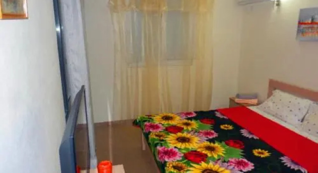 Apartments Vladilena, Buchen Sie Ferienwohnung Busat Bar
