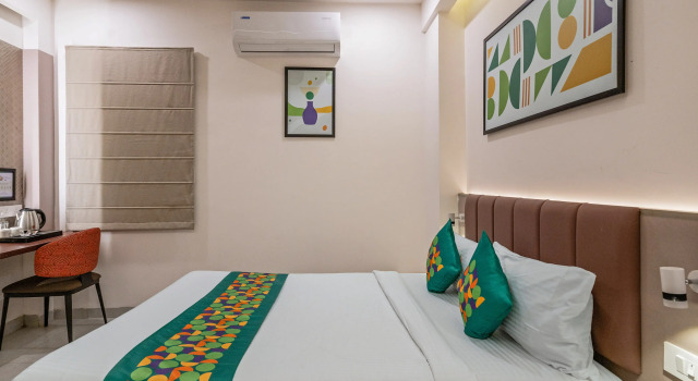 Номер Deluxe Treebo Premium Hydotel, Hi-Tech City