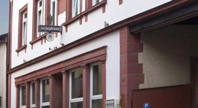 Zum Belzenikel, Boek Hotel Dernbach 