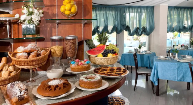 Номер Economy Hotel Paris Resort