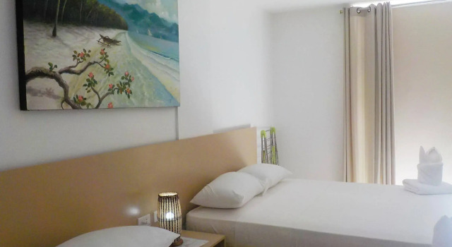 Jeffrey S Hotel
