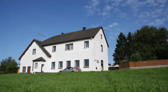Der Backesgarten, Reserva ahora Hotel Neichen Vulkan Eifel