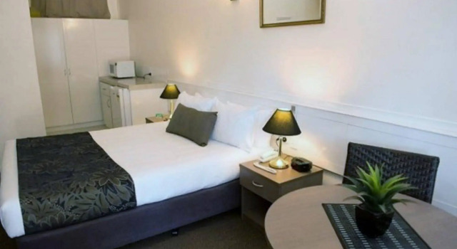 Garden City Motor Inn