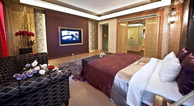 Hefeng Motel, Prenota Motel Taichung Cina, vicino a Chonglun Park