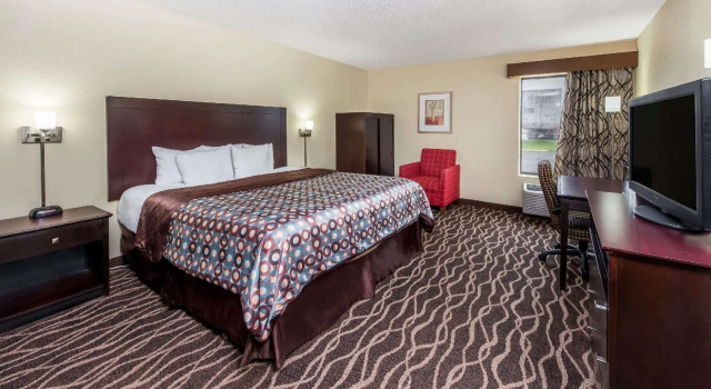 Двухместный номер Deluxe Days Inn & Suites by Wyndham Casey