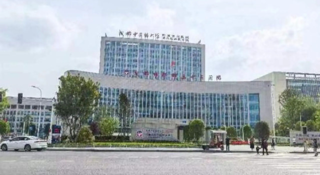 Lanou Hotel, Boek Hotel Hotels in Chengdu met parkeren, Parkeren