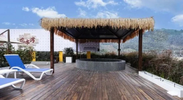 Chengdu Huashuiwan Xiyunqi Hot Spring Homestay, Varaa Hotelli Chengdu Sichuan