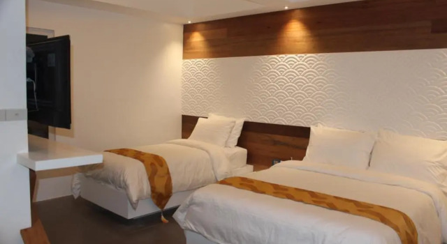 Люкс OYO 609 G Executive Hotel And Spa Boracay