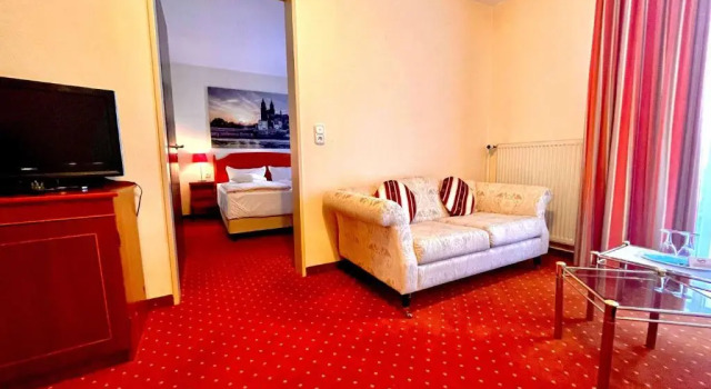 Люкс Privilege Mercure Hotel Plaza Magdeburg
