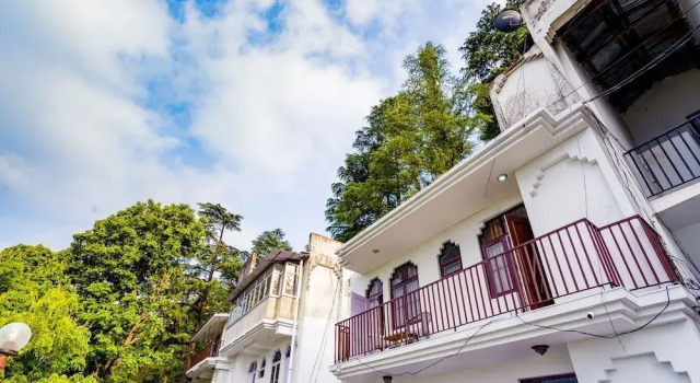 OYO 13726 Home Cozy 2BHK Hathi Paon Road, Rezervovat Hotel Mussoorie Uttarakhand