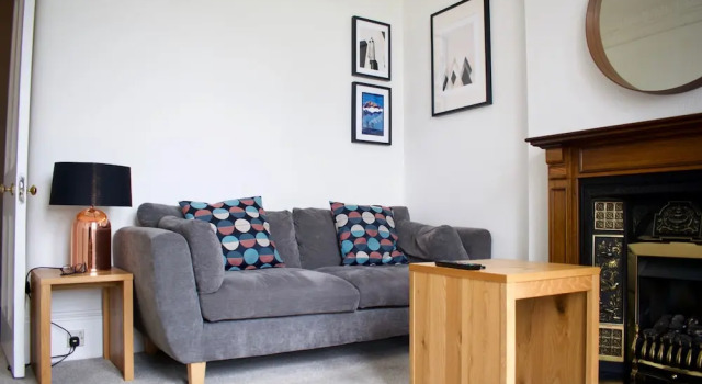 2 Bedroom Seaside Flat With Scenic Views, Prenota Hotel Edimburgo 