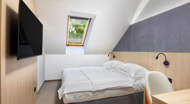 Двухместный номер Economy Hotel Kompas