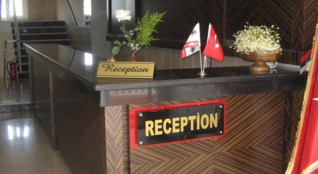 Hotel Arif, Rezerwuj Hotel Hotele w Marmaraereglisi z basenem, Basen