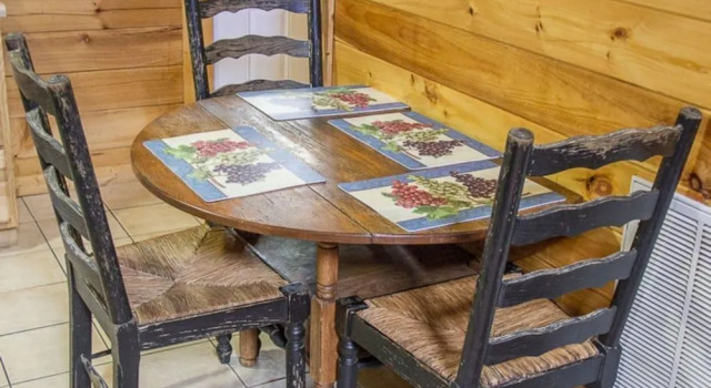46 Bear Necessites - 2 Br Cabin