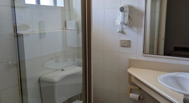 Трёхместный номер Executive Araluen Motor Lodge