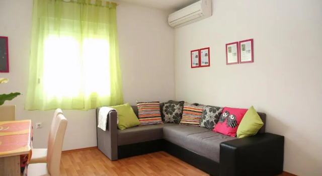 Apartment Kairos, Rezerwuj Apartament Hotele w Split-Dalmatia County z parkingiem, Parking