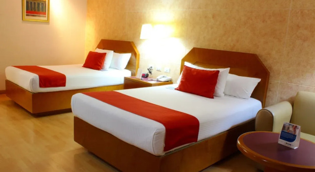 Четырёхместный номер Standard с видом на внутренний двор Comfort Inn Monterrey Norte