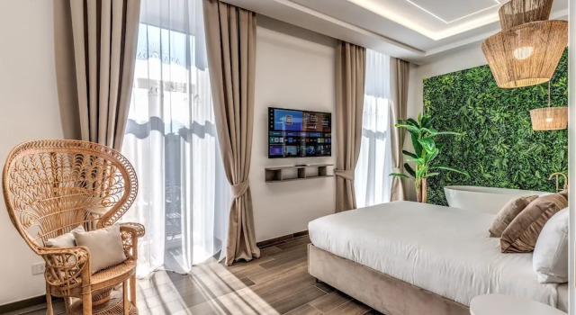 Номер Luxury Mamas Boutique Rooms
