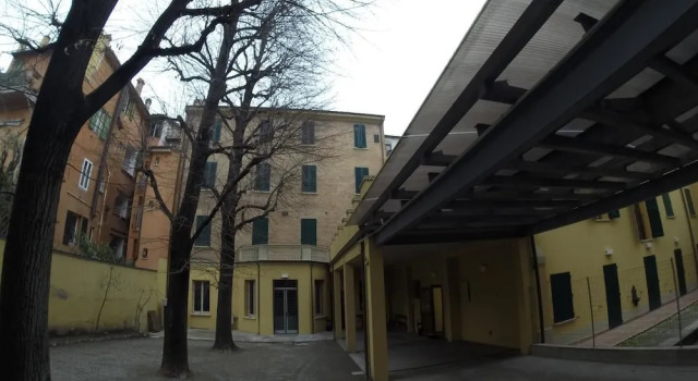 Residence Cavazza, Забронировать Отель Отели Болоньи с завтраком, рядом с Церковь Святого Стефана, Завтраки
