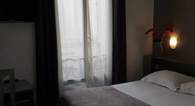 Номер Classic Hôtel Le Saint-Hubert - Gare de Lyon Bastille