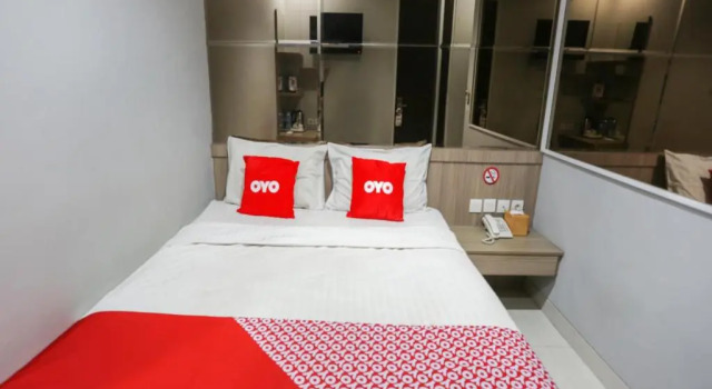 Номер Deluxe Super OYO Capital O 90056 Wisma Kebon Kacang 9
