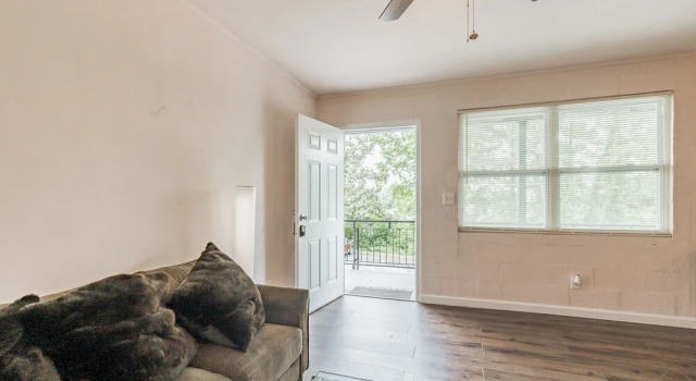 Modern Apartment Near Beautiful Historic Macon 2 Bedroom Apts by Redawning, 예약 아파트 메이컨 조지아