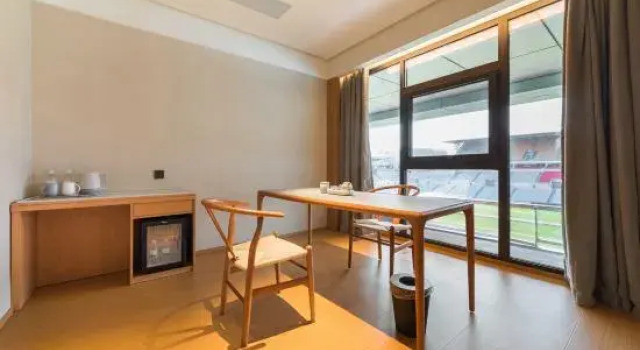 Люкс JI Hotel (Tianjin Binhai New Area Taida Football Stadium)